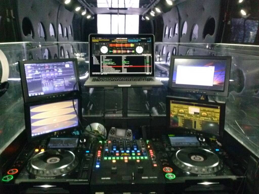 Luxury Party Bus Rental in Miami